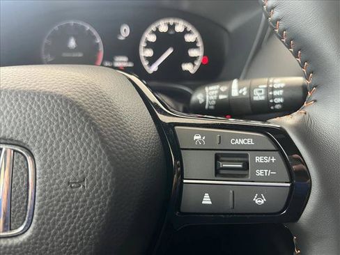 Used 2025 Honda HR-V Sport image 19