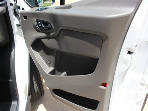 Used 2023 Ford Transit 350 XLT RWD image 22