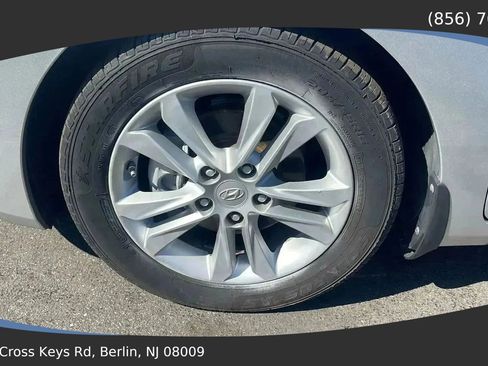 Used 2013 Hyundai Elantra GT image 9