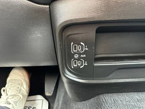 Used 2024 RAM 2500 Laramie w/ Safety Group AWD/4WD image 22