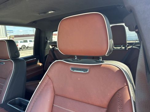 Used 2025 GMC Sierra 2500 Denali Ultimate image 39