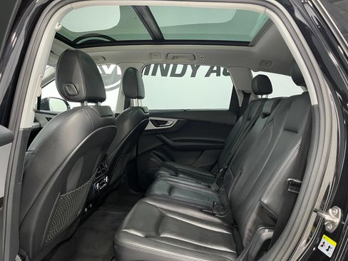 Used 2019 Audi Q7 3.0T Prestige AWD/4WD image 30