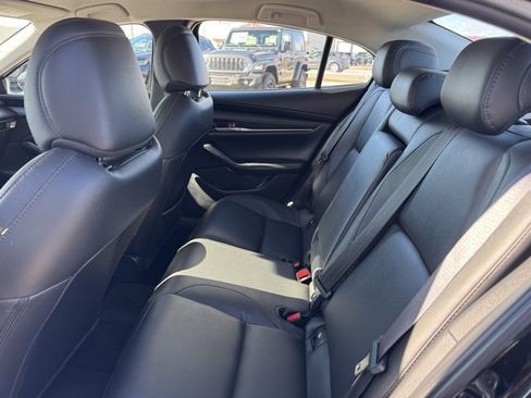 Used 2024 MAZDA MAZDA3 s image 11