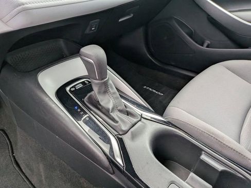 Used 2024 Toyota Corolla SE FWD image 25