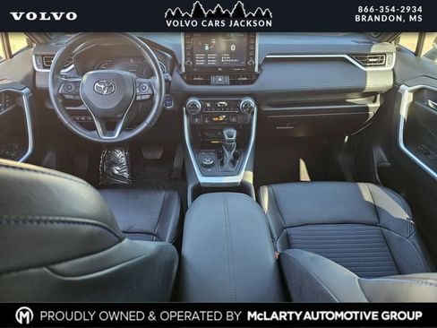 Used 2022 Toyota RAV4 XSE image 8