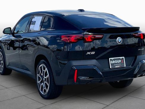 Used 2026 BMW X2 xDrive28i AWD/4WD image 12