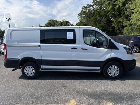 Used 2024 Ford Transit 250 Low Roof w/ Exterior Upgrade Package RWD image 6