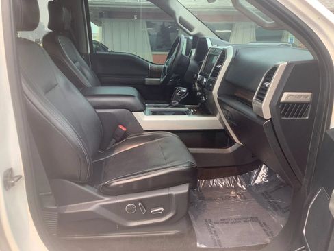 Used 2017 Ford F150 Lariat AWD/4WD image 10