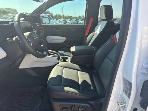 Used 2026 GMC Canyon AT4X AWD/4WD image 12