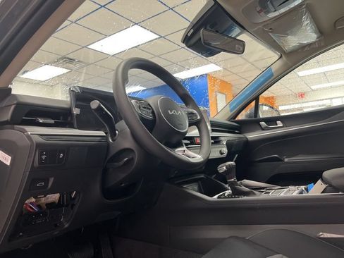 New 2026 Kia K5 LXS FWD image 17