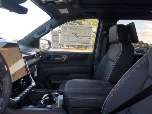 New 2026 GMC Yukon XL Elevation w/ Elevation Premium Package image 21