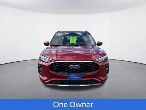 Certified 2023 Ford Escape ST-Line Elite AWD/4WD image 2