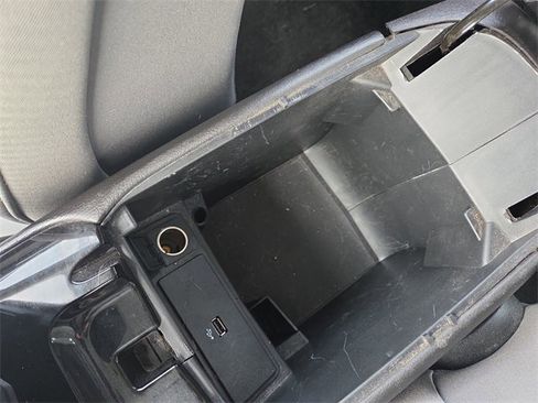 Used 2016 Ford Fusion S image 35