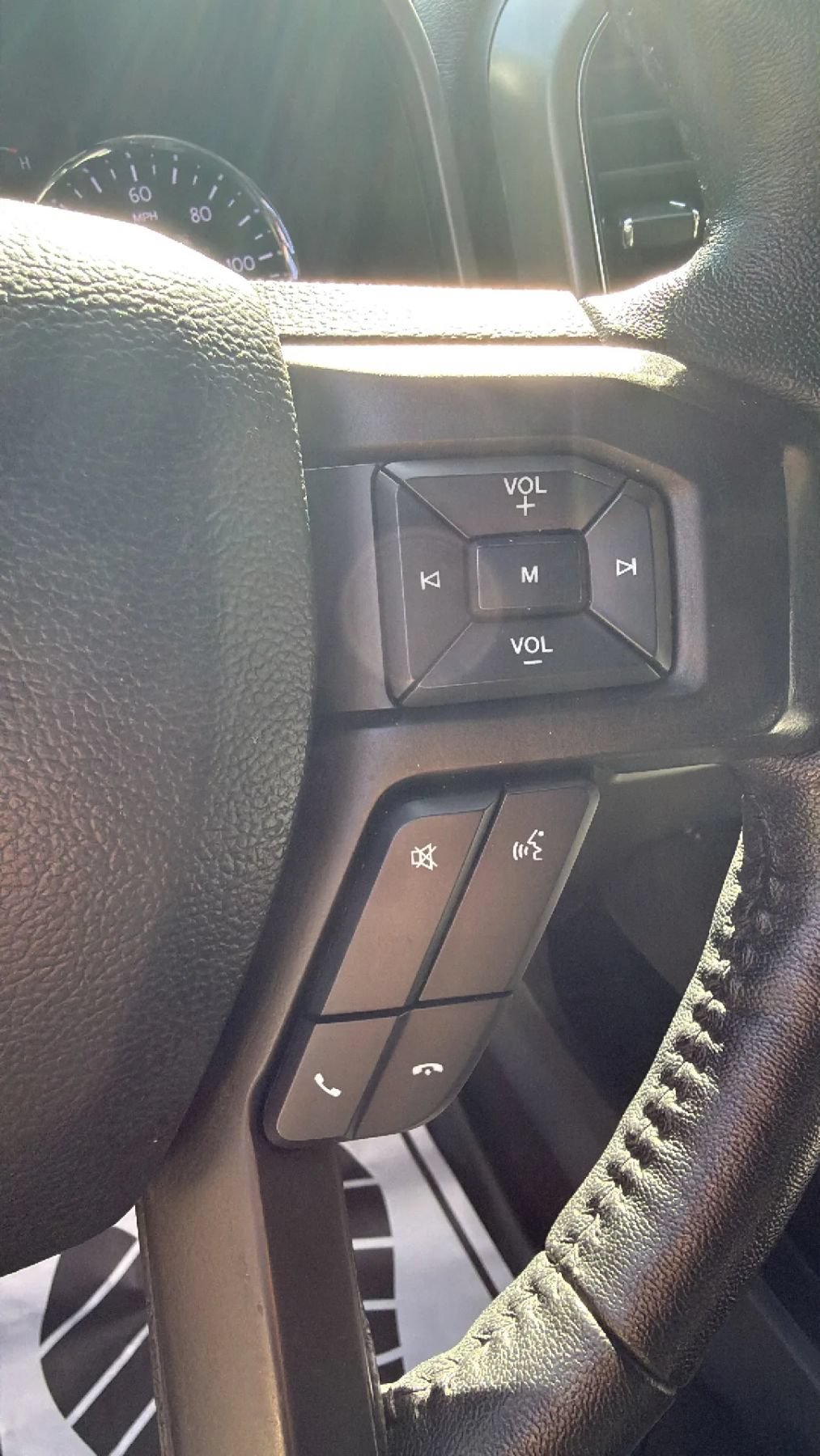 Used 2020 Ford Expedition XLT w/ Equipment Group 202A RWD image 18