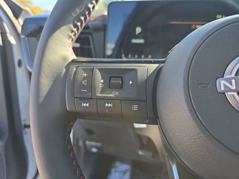 New 2026 Nissan Kicks SR w/ SR Premium Package image 28