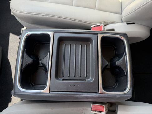 Used 2008 Dodge Grand Caravan SXT FWD image 23