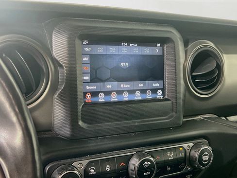 Used 2023 Jeep Wrangler Sport AWD/4WD image 14