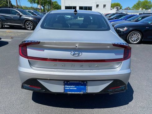 Certified 2023 Hyundai Sonata SEL w/ Winter Weather Package FWD image 5