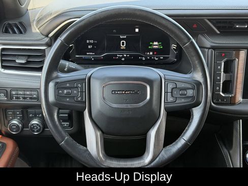 Used 2023 GMC Yukon XL Denali Ultimate AWD/4WD image 14