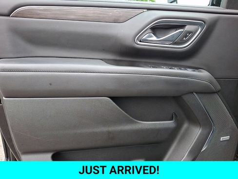 Used 2024 Chevrolet Tahoe LT w/ LT Signature Plus Package AWD/4WD image 14
