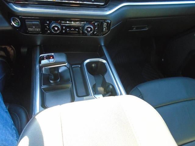 Certified 2024 Chevrolet Silverado 1500 LTZ AWD/4WD image 18