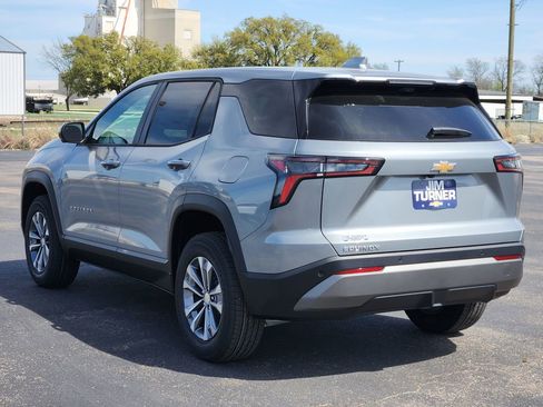 New 2026 Chevrolet Equinox LT w/ Safety and Technology Package FWD image 4