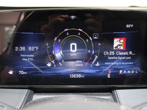 Used 2025 Chevrolet Equinox LT FWD image 17