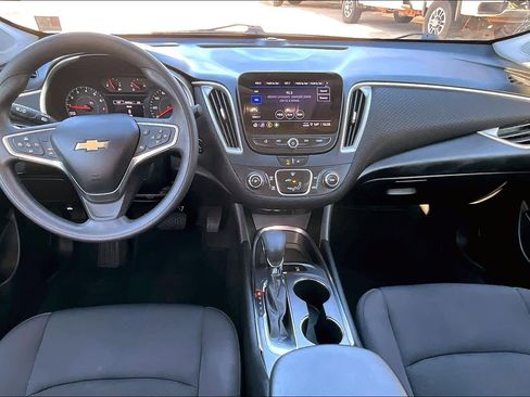 Used 2022 Chevrolet Malibu LS w/ Driver Confidence Package II image 16
