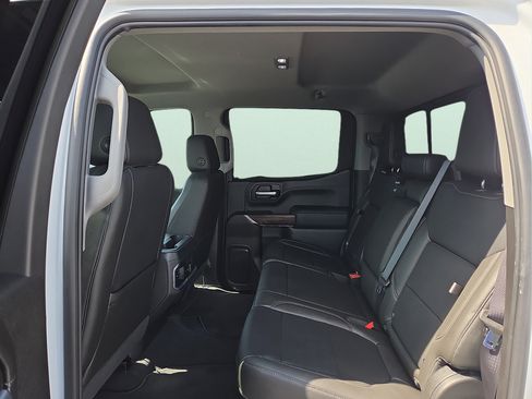 Used 2020 GMC Sierra 1500 SLT w/ SLT Premium Plus Package AWD/4WD image 11