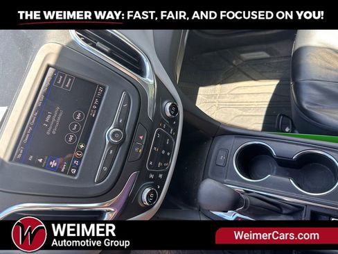 Used 2024 Chevrolet Equinox LT AWD/4WD image 18