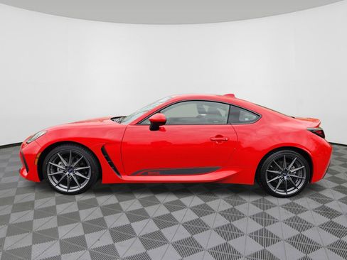 Used 2022 Subaru BRZ Limited RWD image 5