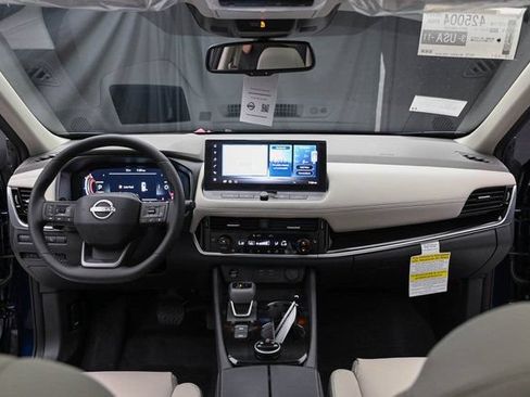 New 2025 Nissan Rogue SL w/ SL Premium Package AWD/4WD image 26