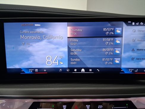 New 2026 BMW 740i w/ Premium Package image 24