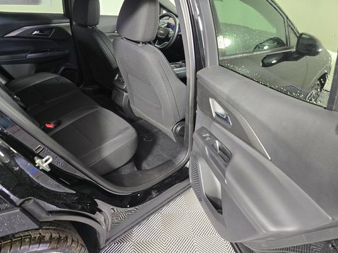 New 2026 Chevrolet Equinox EV LT FWD image 13