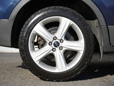 Used 2017 Lincoln MKC Premiere image 9