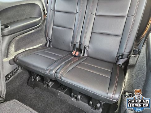 Used 2023 Dodge Durango GT image 37