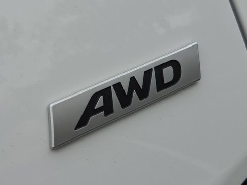 Used 2023 Hyundai Kona SEL AWD/4WD image 14