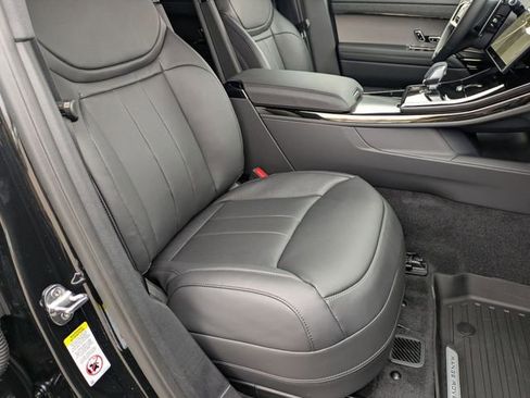 New 2026 Land Rover Range Rover Sport Dynamic SE image 18