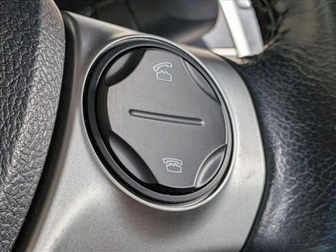 Used 2014 Toyota Camry SE image 12