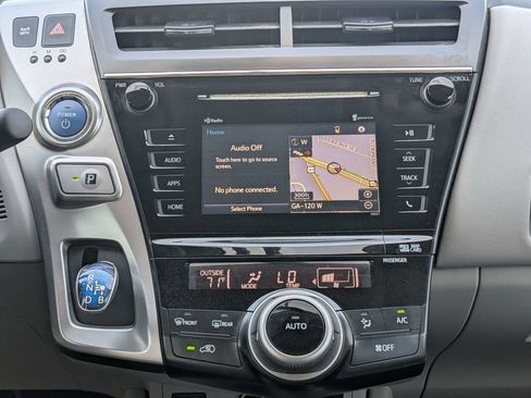 Used 2015 Toyota Prius V Three FWD image 18