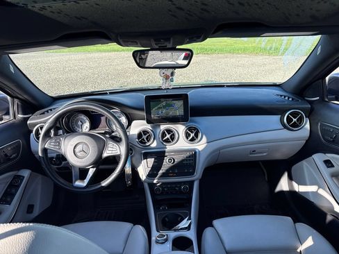 Used 2017 Mercedes-Benz GLA 250 4MATIC image 19