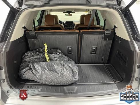Used 2025 Nissan Pathfinder Platinum AWD/4WD image 26