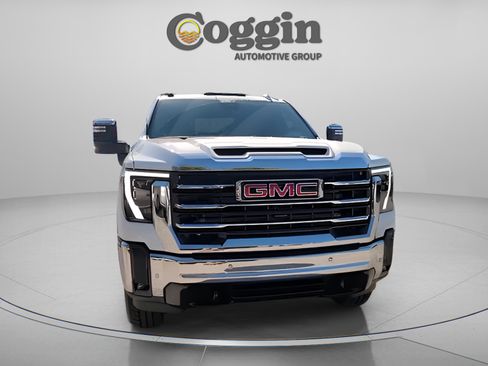New 2026 GMC Sierra 3500 SLT w/ SLT Convenience Package image 19