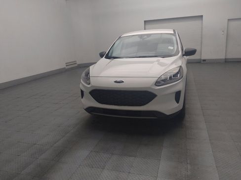 Used 2022 Ford Escape SE FWD image 15