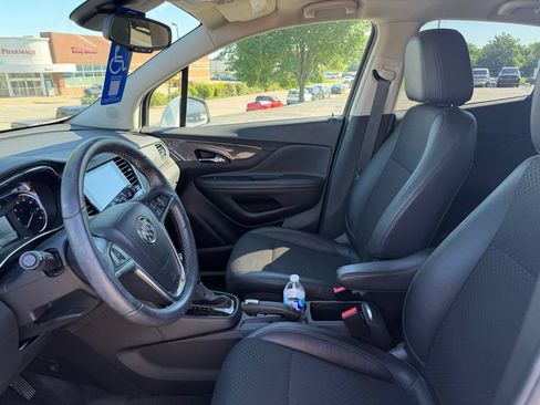 Used 2017 Buick Encore Preferred FWD image 5