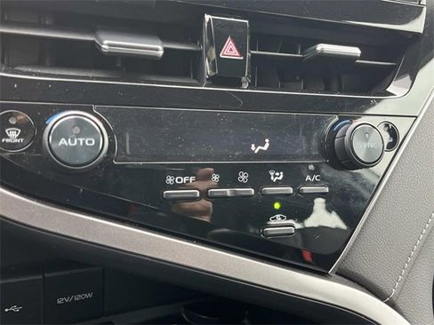 Used 2023 Toyota Camry XSE image 33