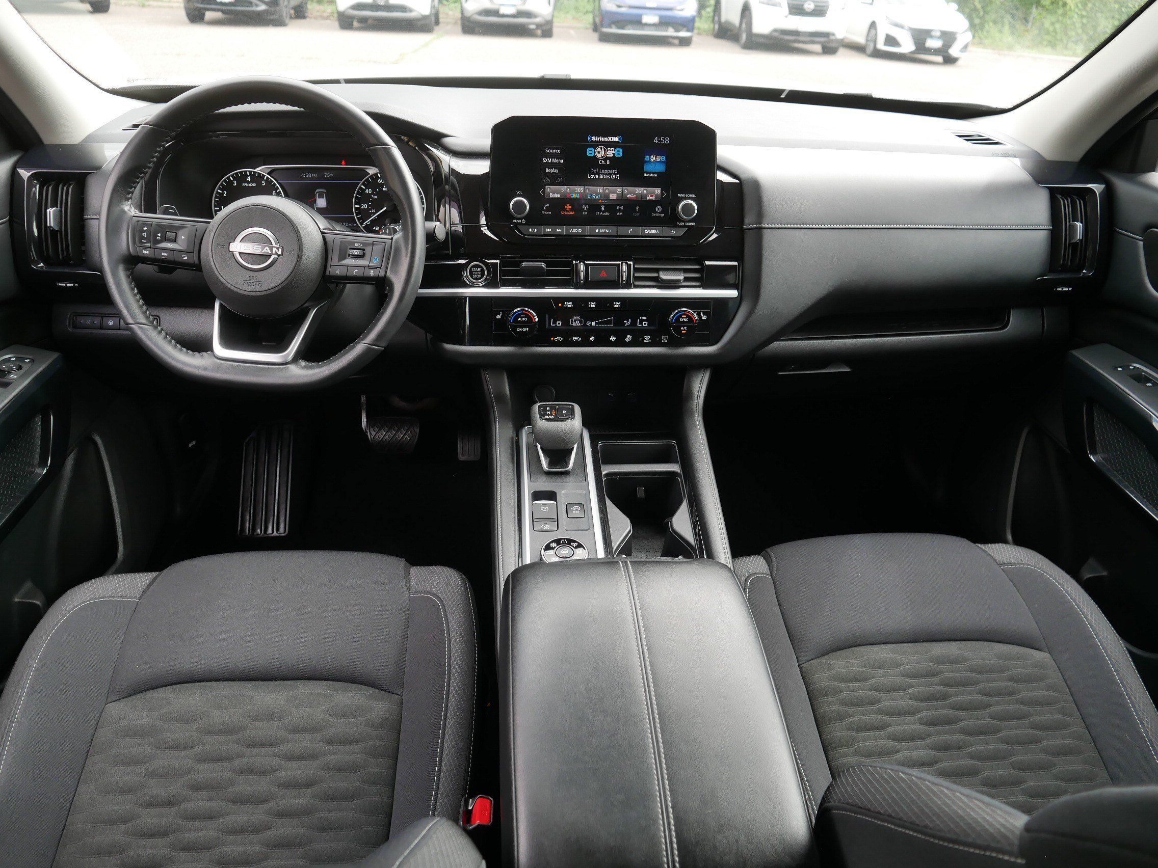 Certified 2024 Nissan Pathfinder SV AWD/4WD image 10