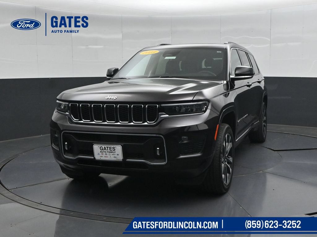 Used 2023 Jeep Grand Cherokee L Overland AWD/4WD image 5