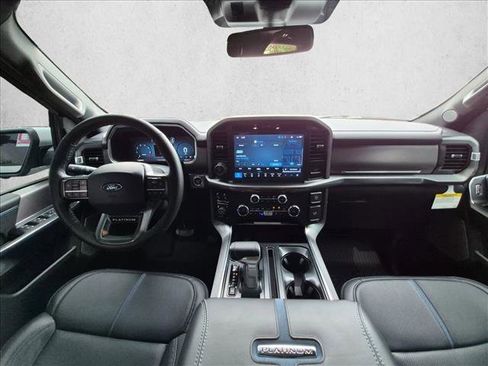 Used 2025 Ford F150 Platinum AWD/4WD image 18