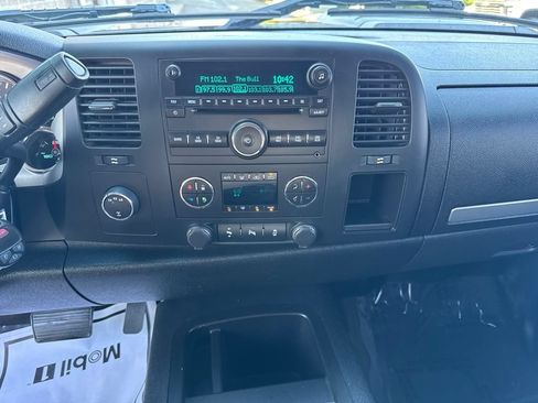 Used 2013 Chevrolet Silverado 2500 LT w/ Z71 Appearance Package AWD/4WD image 26